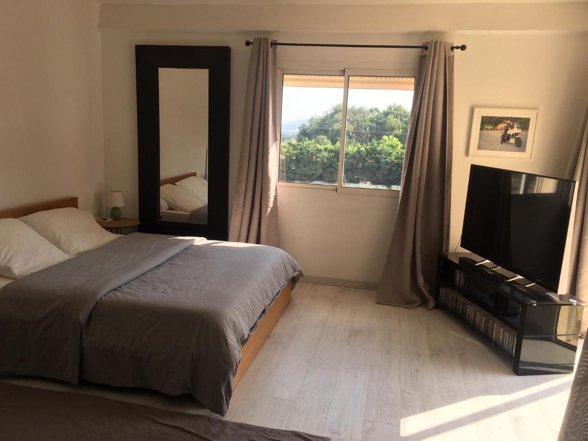 Apartamento Mas Jasmin Rochefort-du-Gard Exterior foto