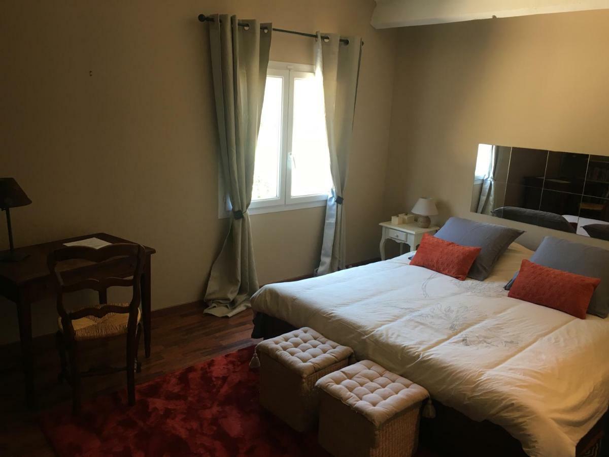 Apartamento Mas Jasmin Rochefort-du-Gard Exterior foto